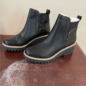 DV Rielle Chelsea Boot Black 10